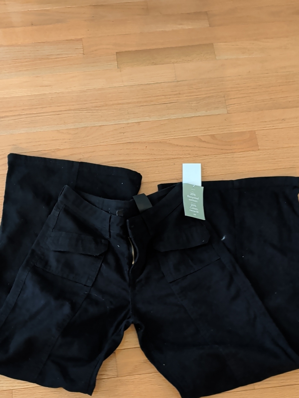 H&M Divided Black Boot Cut Cargo Pants With Big Pockets On The Front